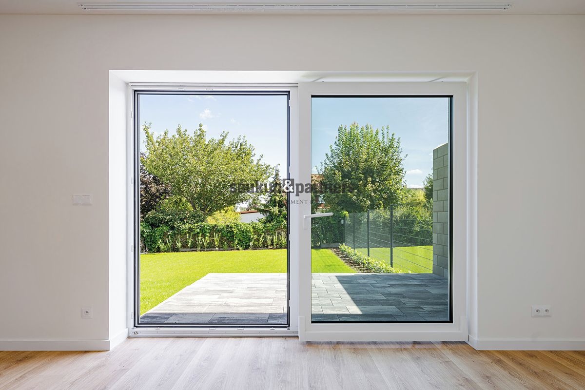 Pronájem rodinného domu 193 m², pozemek 468 m² – fotografie 5