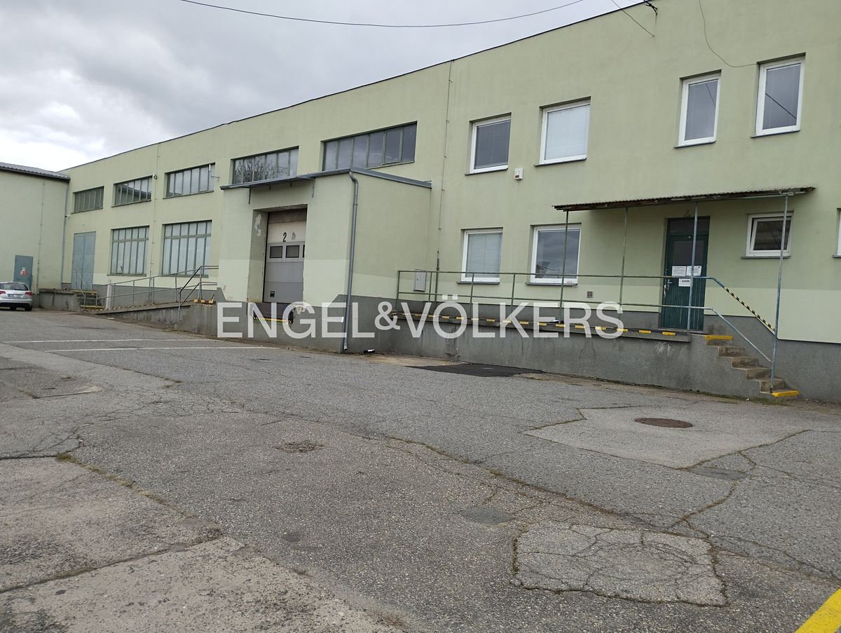 Pronájem skladového prostoru 50 m²