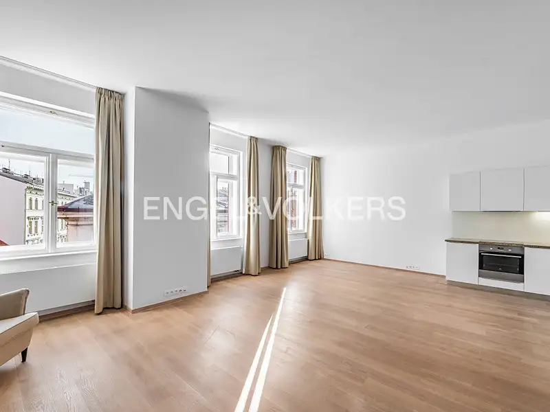 Pronájem bytu 3+kk 103 m², Praha – náhled fotky 1