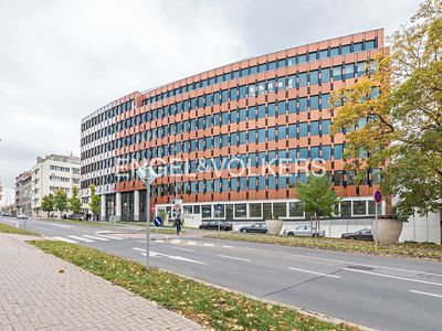Pronájem kanceláře 208 m²