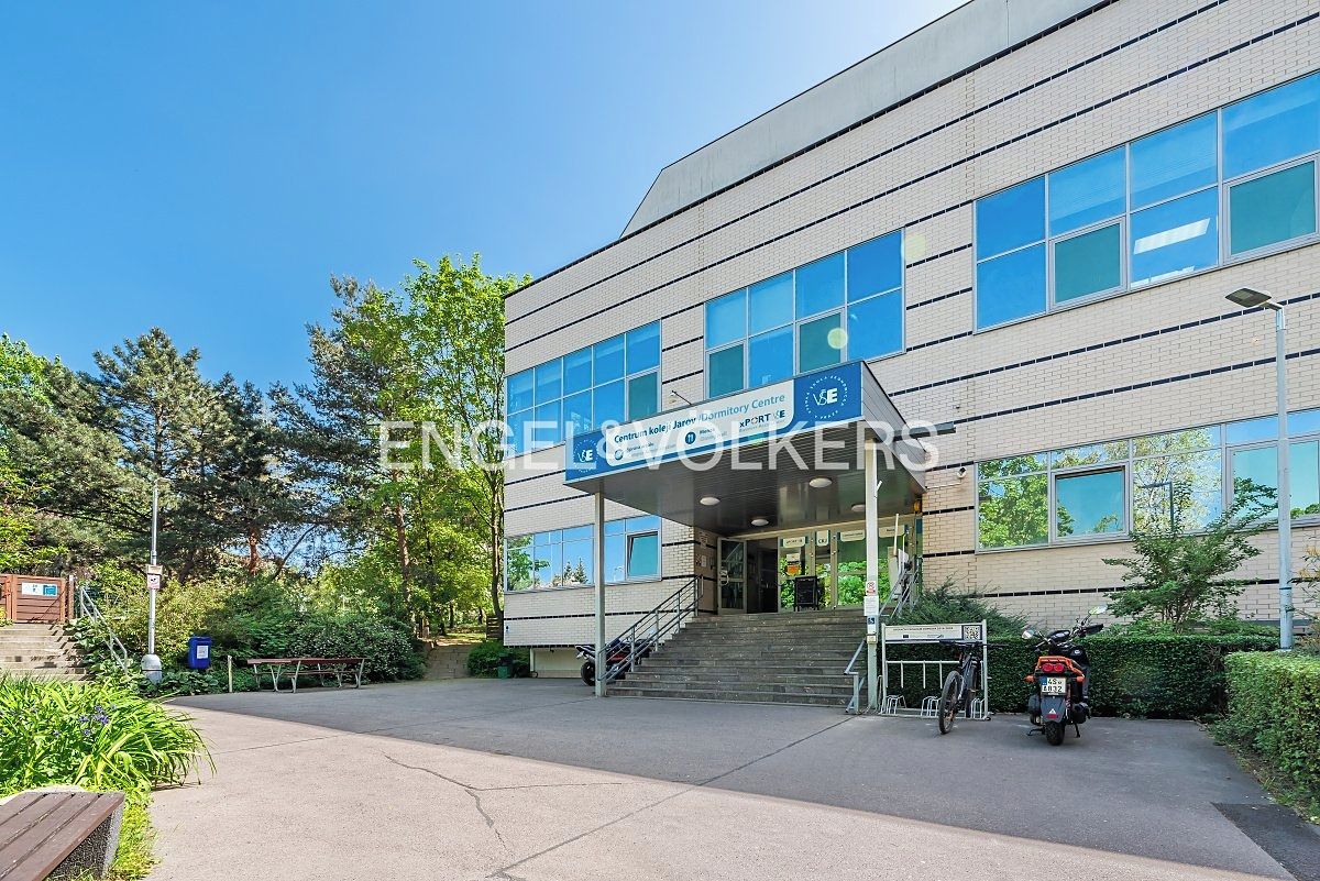 Pronájem kanceláře 25 m² – fotografie 2