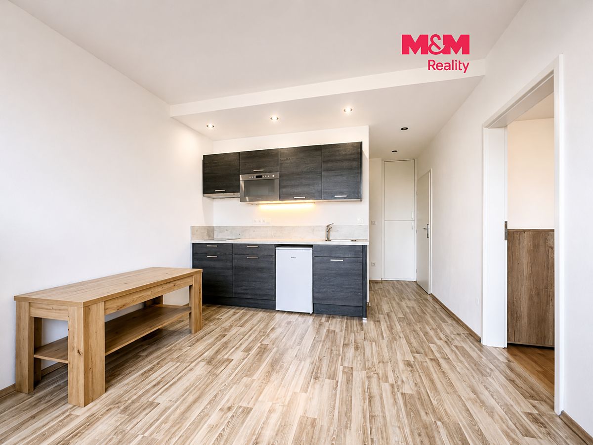 Pronájem bytu 2+kk 49 m²