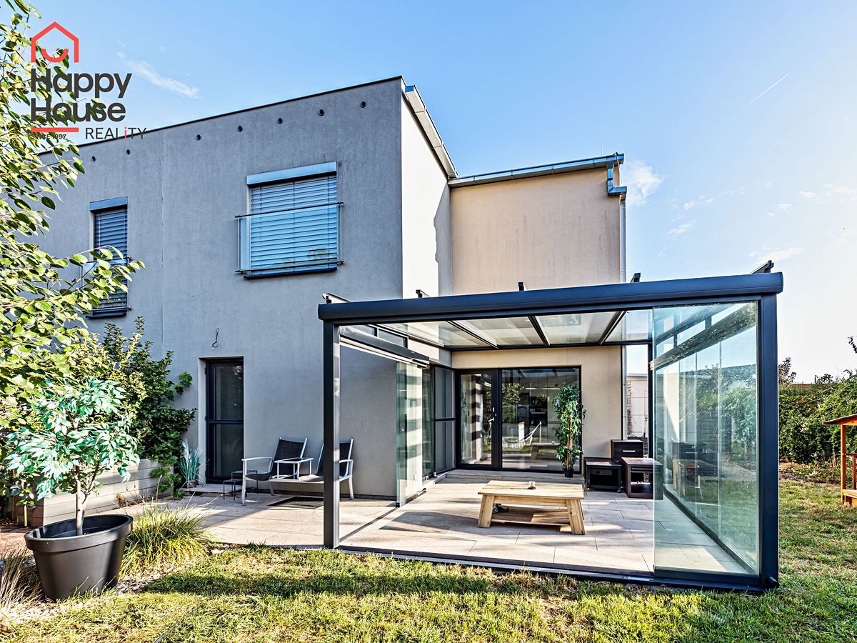 Pronájem rodinného domu 135 m², pozemek 318 m² – fotografie 5