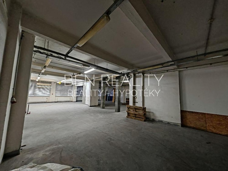 Комерційне приміщення в оренду, 1 436 м² (7 з 24)