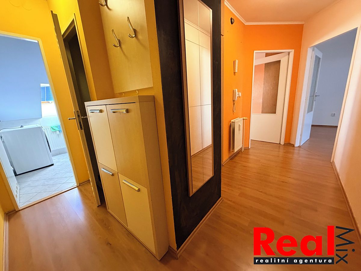 Pronájem bytu 2+kk 48 m² – fotografie 4