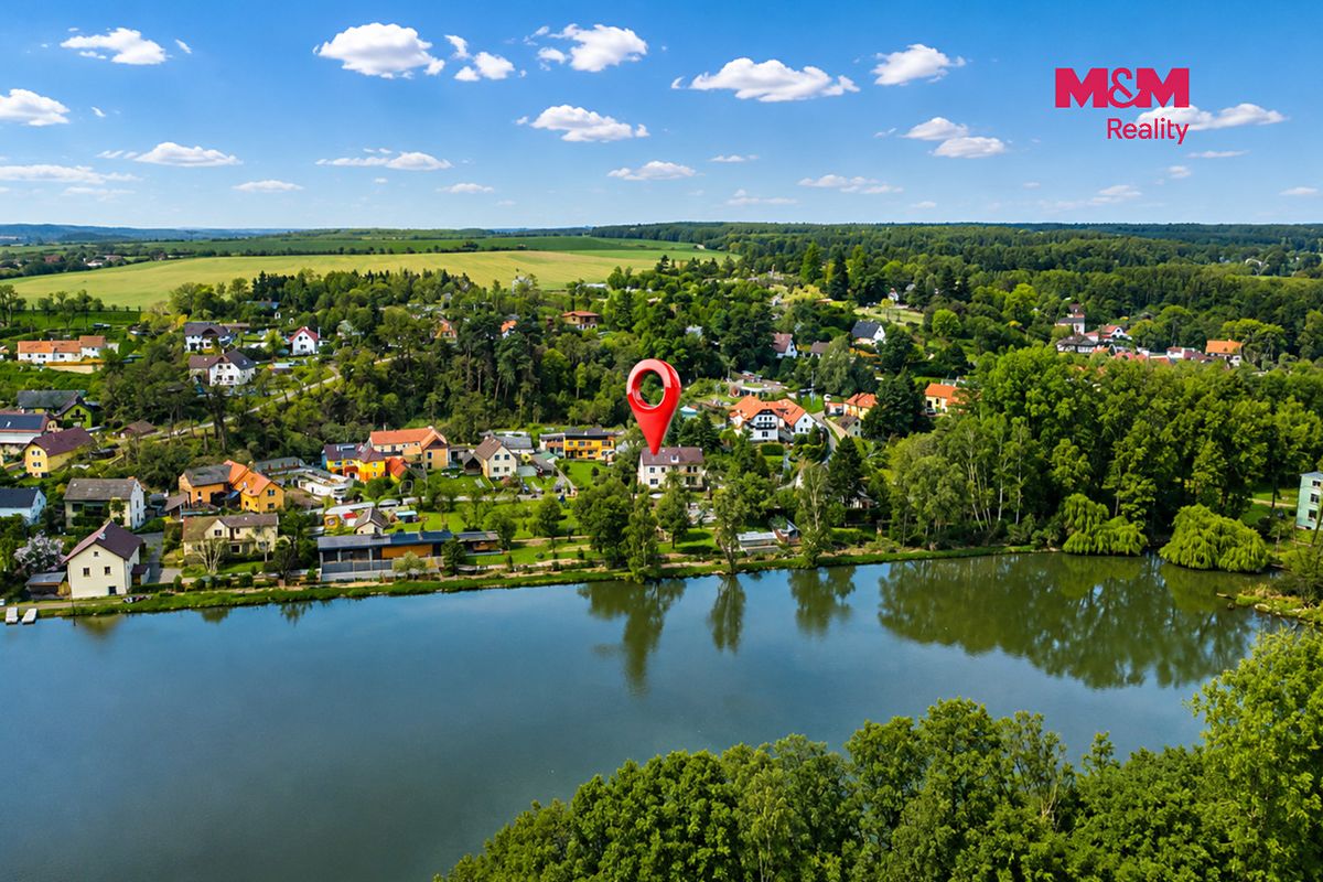 Prodej rodinného domu 105 m², pozemek 1008 m² – fotografie 2