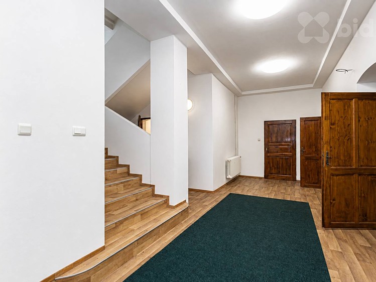 Комерційне приміщення на продаж, 486 м² (40 з 42)