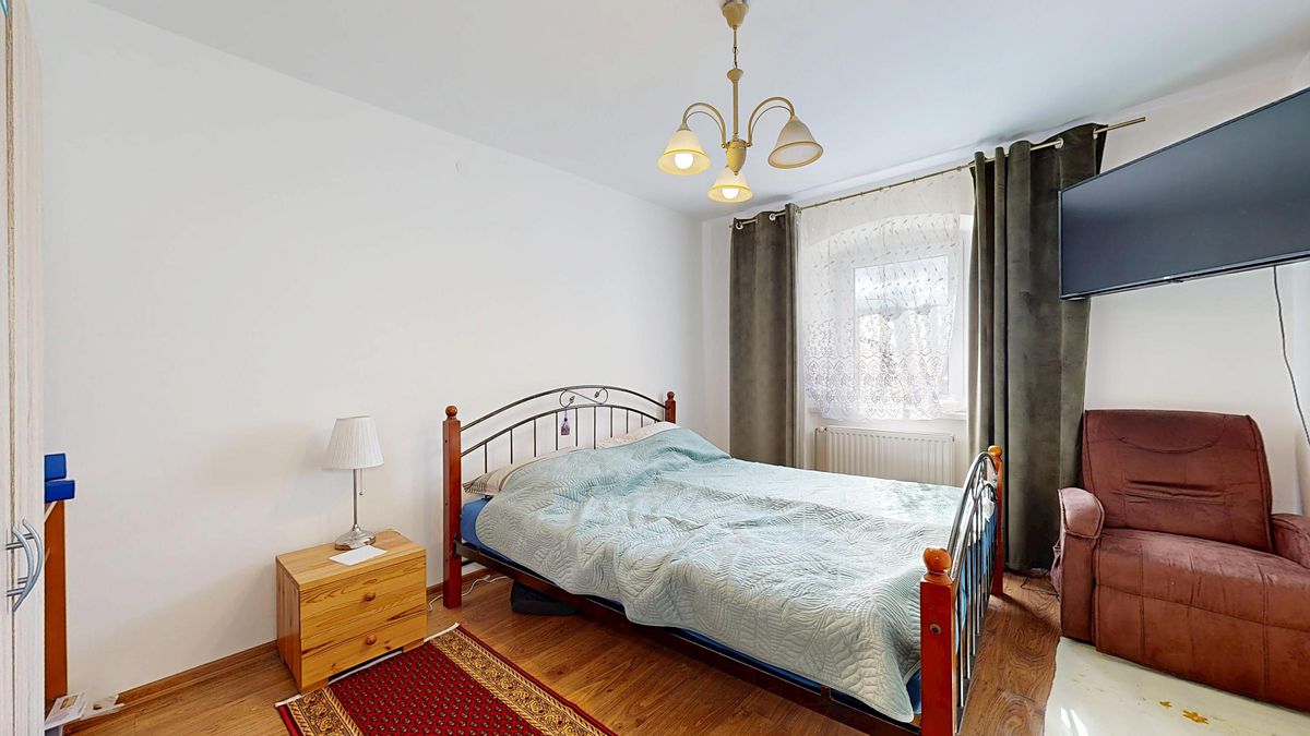 Prodej rodinného domu 313 m², pozemek 2261 m² – fotografie 4