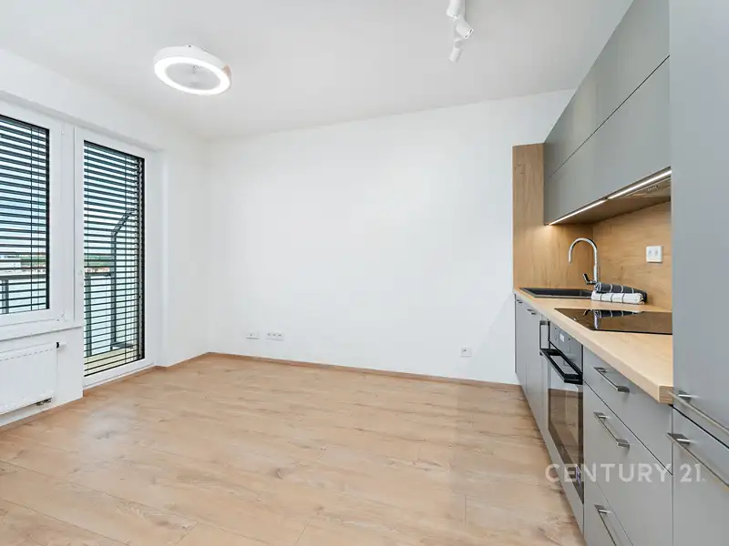Prodej bytu 1+kk 30 m², Praha – náhled fotky 1