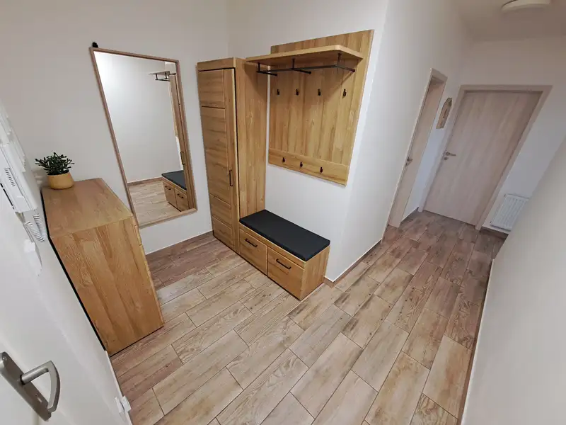 Pronájem bytu 3+kk 76 m², Praha – náhled fotky 3