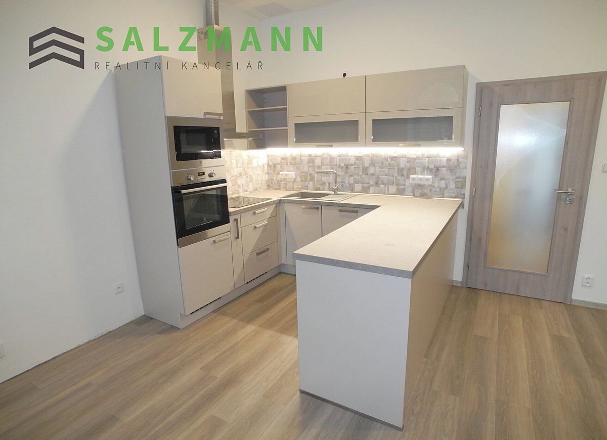 Pronájem bytu 3+kk 79 m²