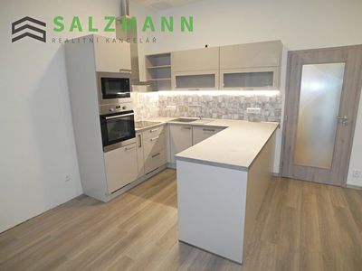 Pronájem bytu 3+kk 79 m²