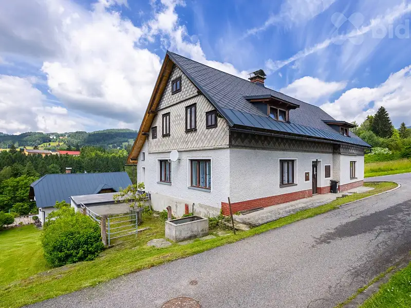 Prodej rodinného domu 186 m², pozemek 1171 m², Rokytnice nad Jizerou – náhled fotky 1