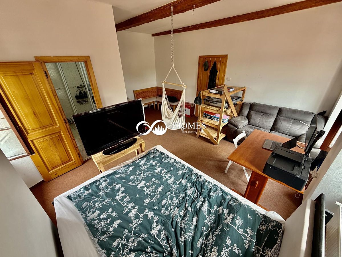 Pronájem bytu 1+kk 25 m² – fotografie 2