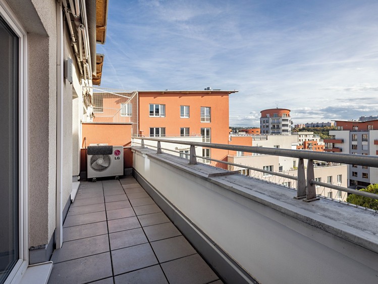 Prodej bytu 4+kk, 137 m² (11 z 64)