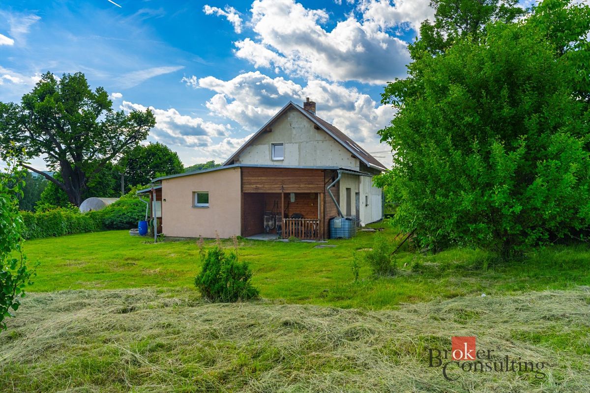 Prodej rodinného domu 151 m², pozemek 1216 m² – fotografie 4