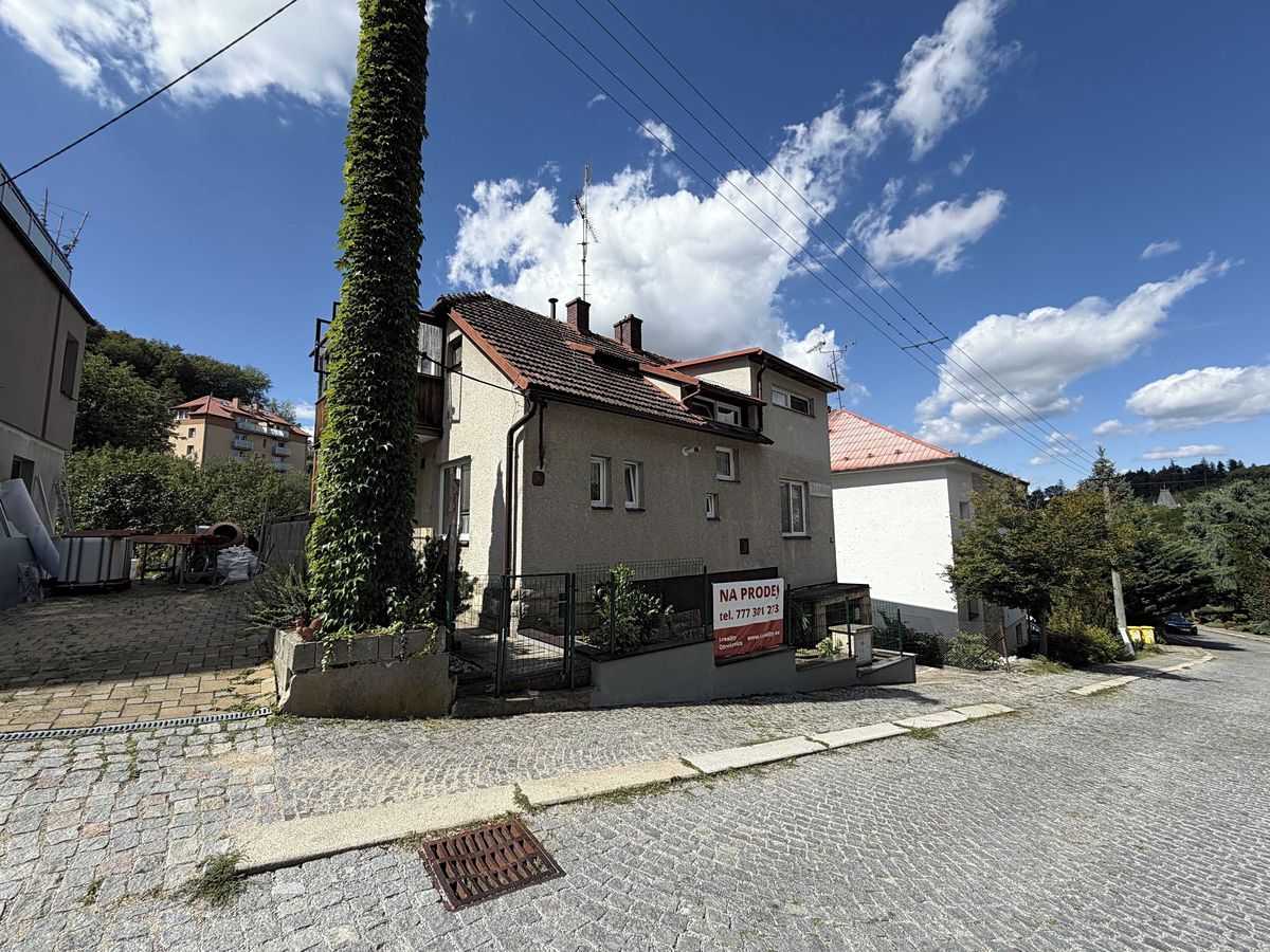 Prodej rodinného domu 175 m², pozemek 296 m² – fotografie 3