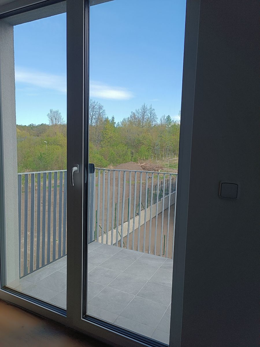 Pronájem bytu 1+kk 37 m² – fotografie 5
