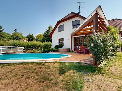 Prodej  rodinného domu 220 m², pozemek 810 m²
