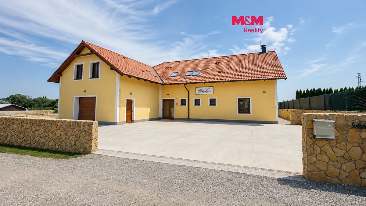 Prodej ubytovacího zařízení 440 m²