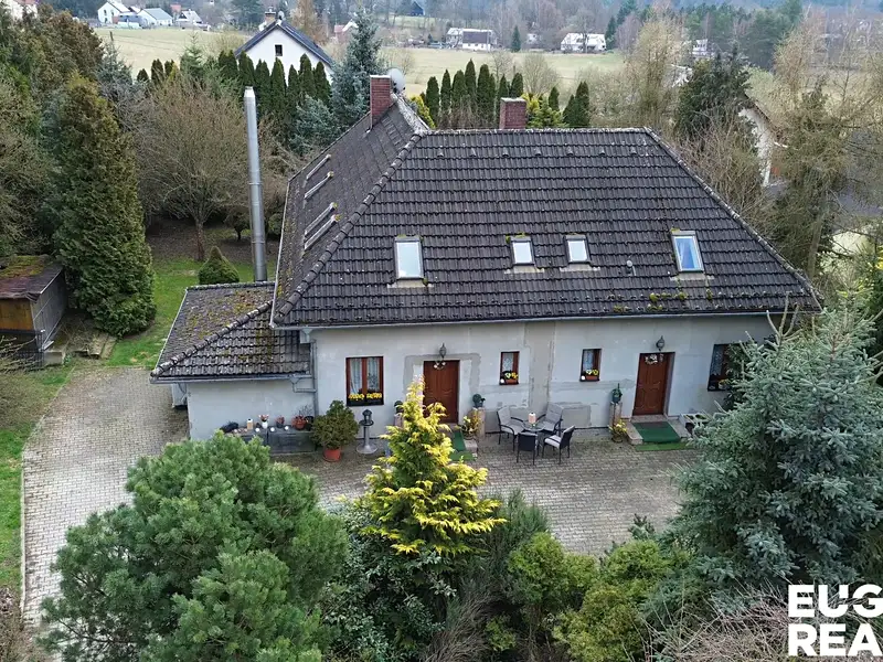 Prodej rodinného domu 219 m², pozemek 2691 m², Nový Bor – náhled fotky 3