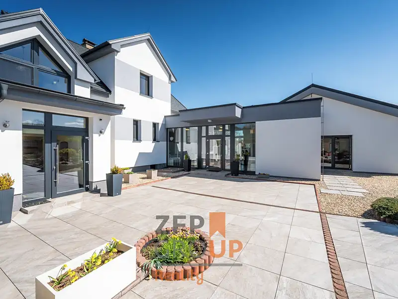 Prodej rodinného domu 450 m², pozemek 4129 m², Rozstání – náhled fotky 2