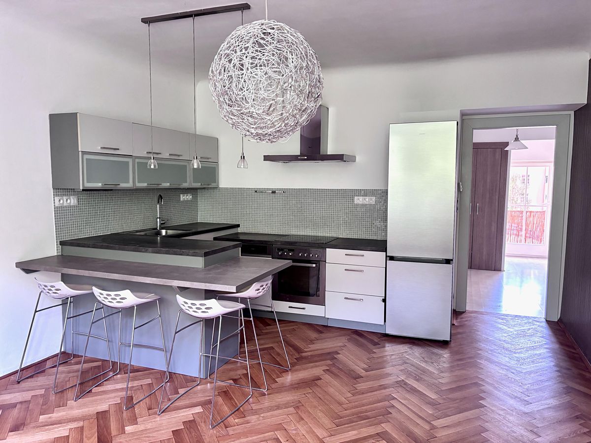 Pronájem bytu 2+kk 52 m²