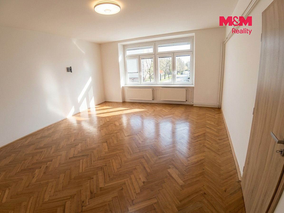 Pronájem bytu 3+1 120 m² – fotografie 2