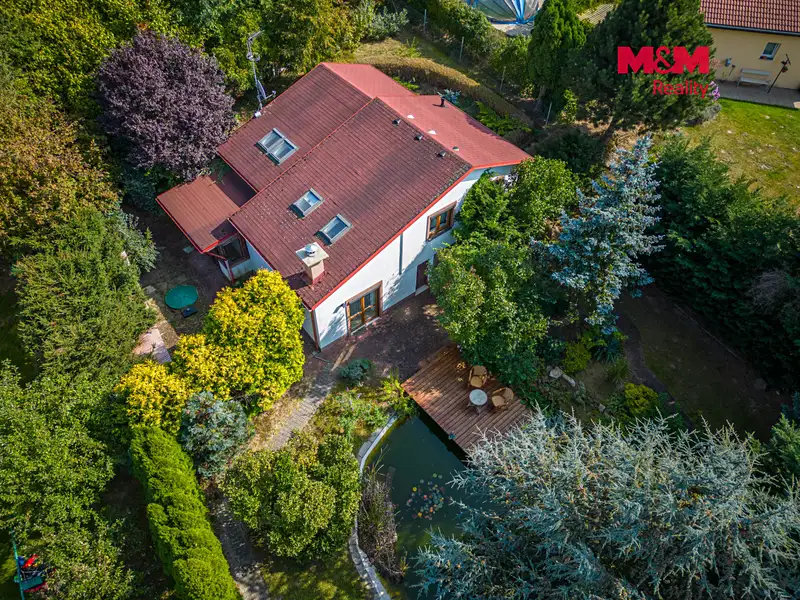 Prodej rodinného domu 121 m², pozemek 994 m², Chýně – náhled fotky 2