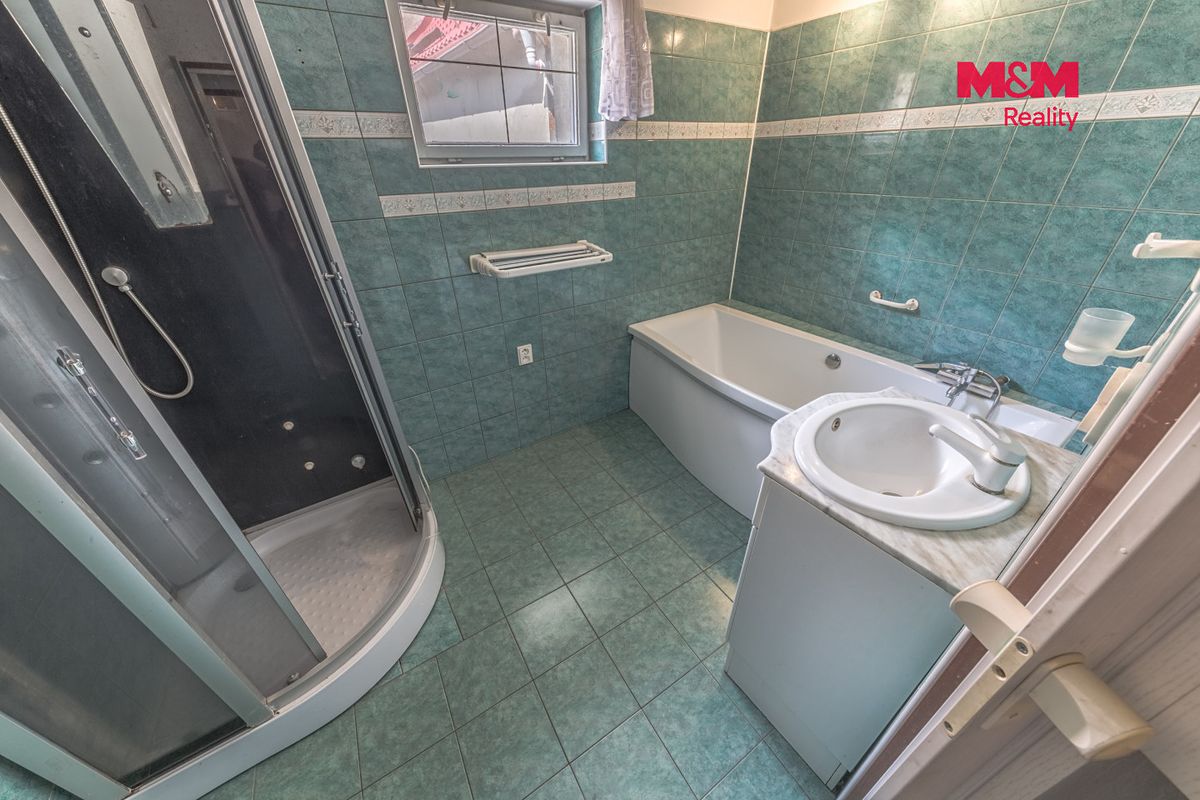 Prodej rodinného domu 140 m², pozemek 397 m² – fotografie 5