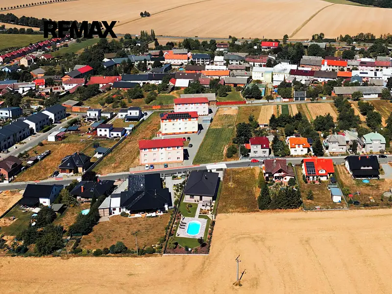 Prodej stavebního pozemku 1241 m², Přáslavice – náhled fotky 2