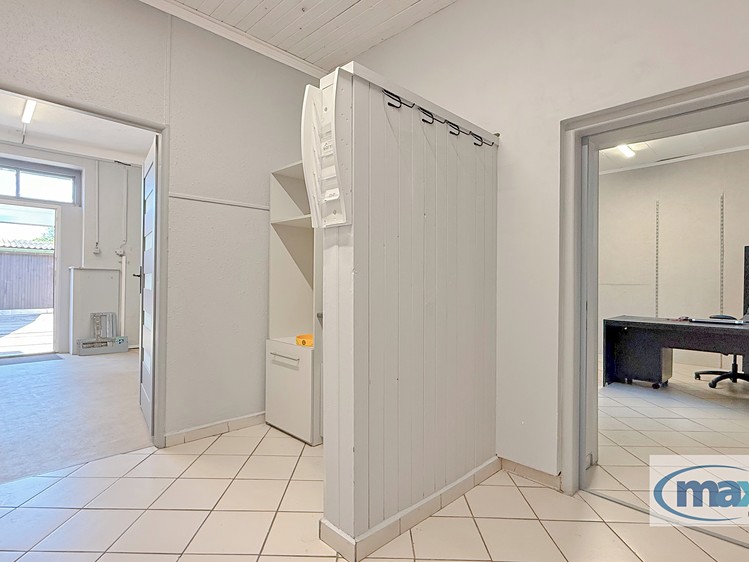 Pronájem komerčního prostoru, 317 m² (7 z 20)