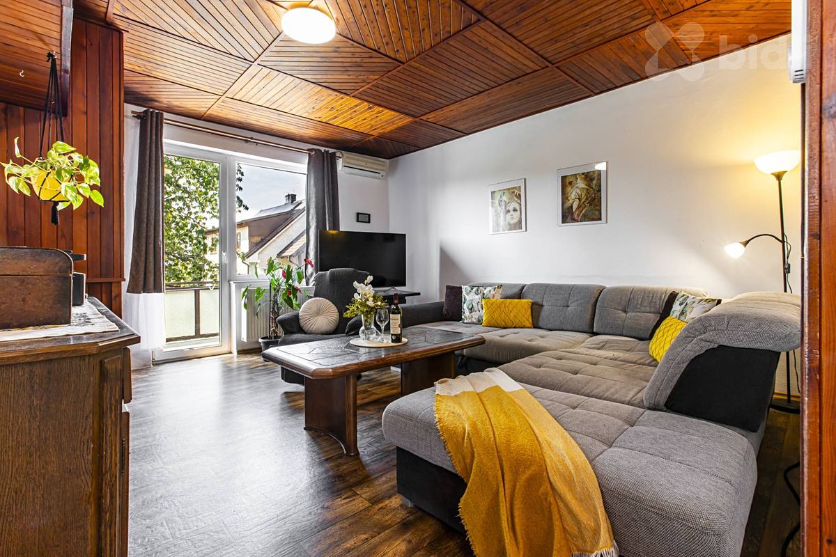 Prodej rodinného domu 170 m², pozemek 1417 m² – fotografie 3
