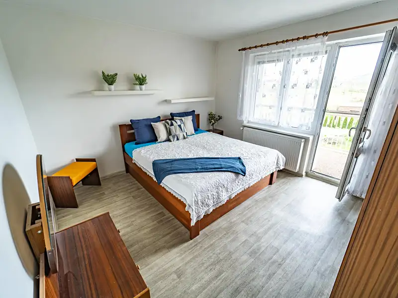 Prodej vícegeneračního domu 180 m², pozemek 657 m², Březno – náhled fotky 3