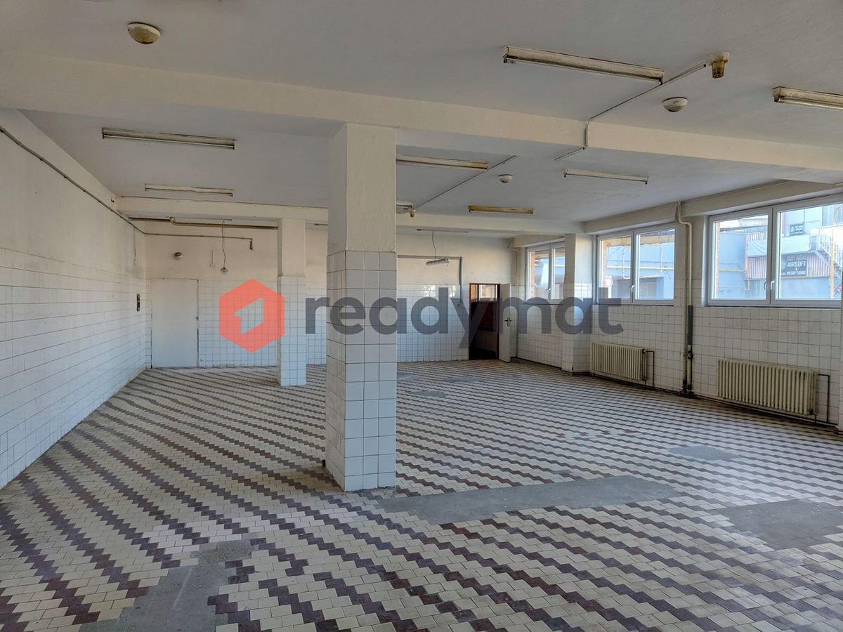 Pronájem skladového prostoru 482 m² – fotografie 2