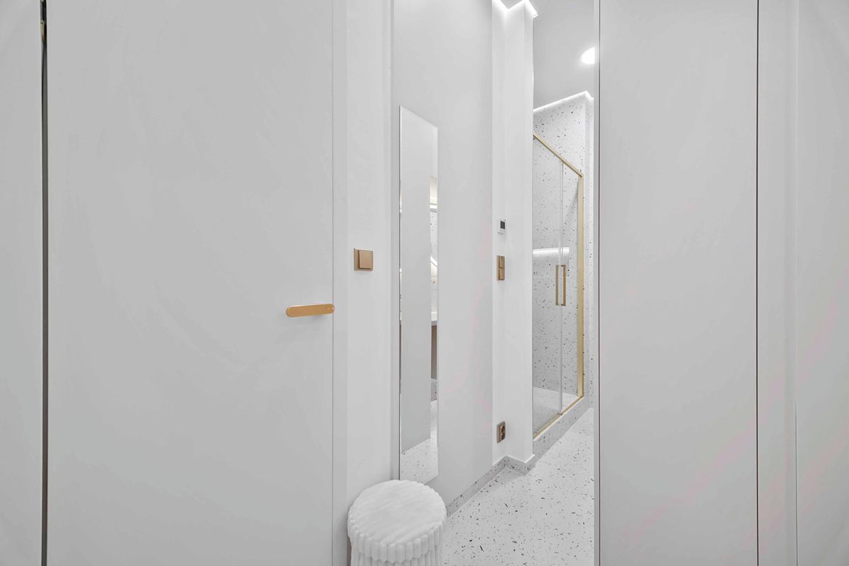 Pronájem bytu 1+kk 23 m² – fotografie 3