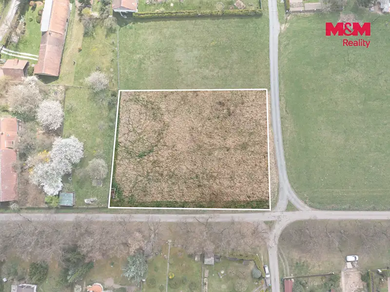 Prodej stavebního pozemku 2692 m², Březnice – náhled fotky 3