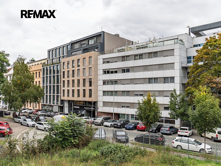 Комерційне приміщення в оренду, 103 м² (15 з 18)
