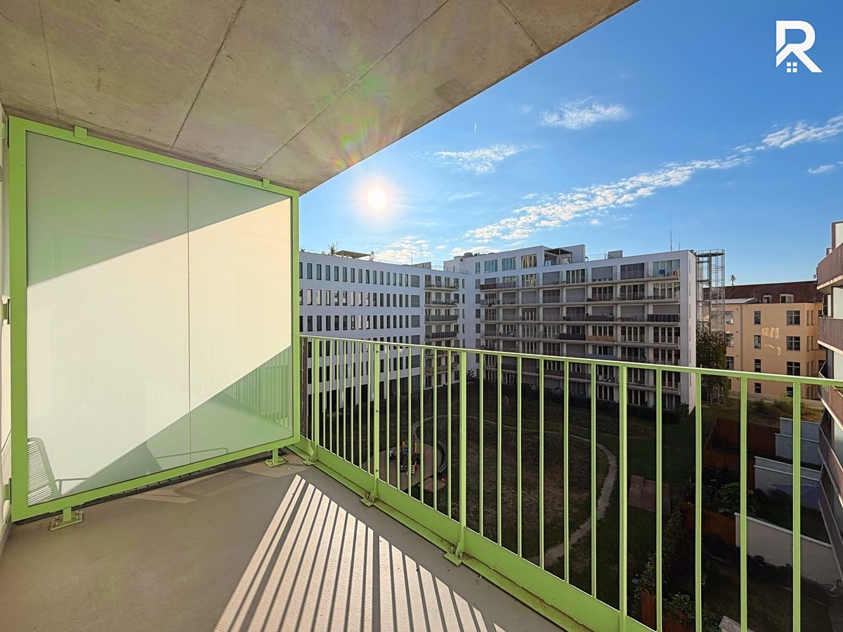 Pronájem bytu 1+kk 31 m² – fotografie 2