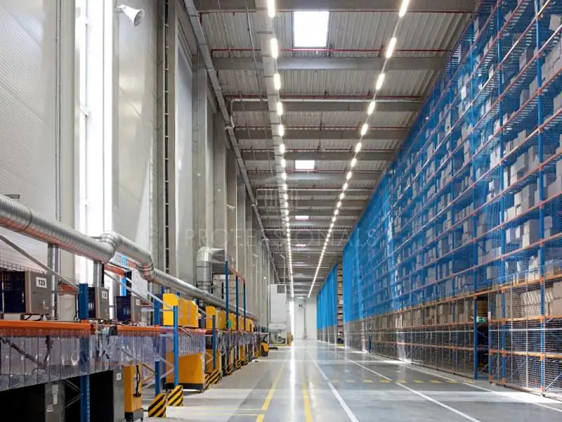 Pronájem skladového prostoru 963 m², Klecany – náhled fotky 2