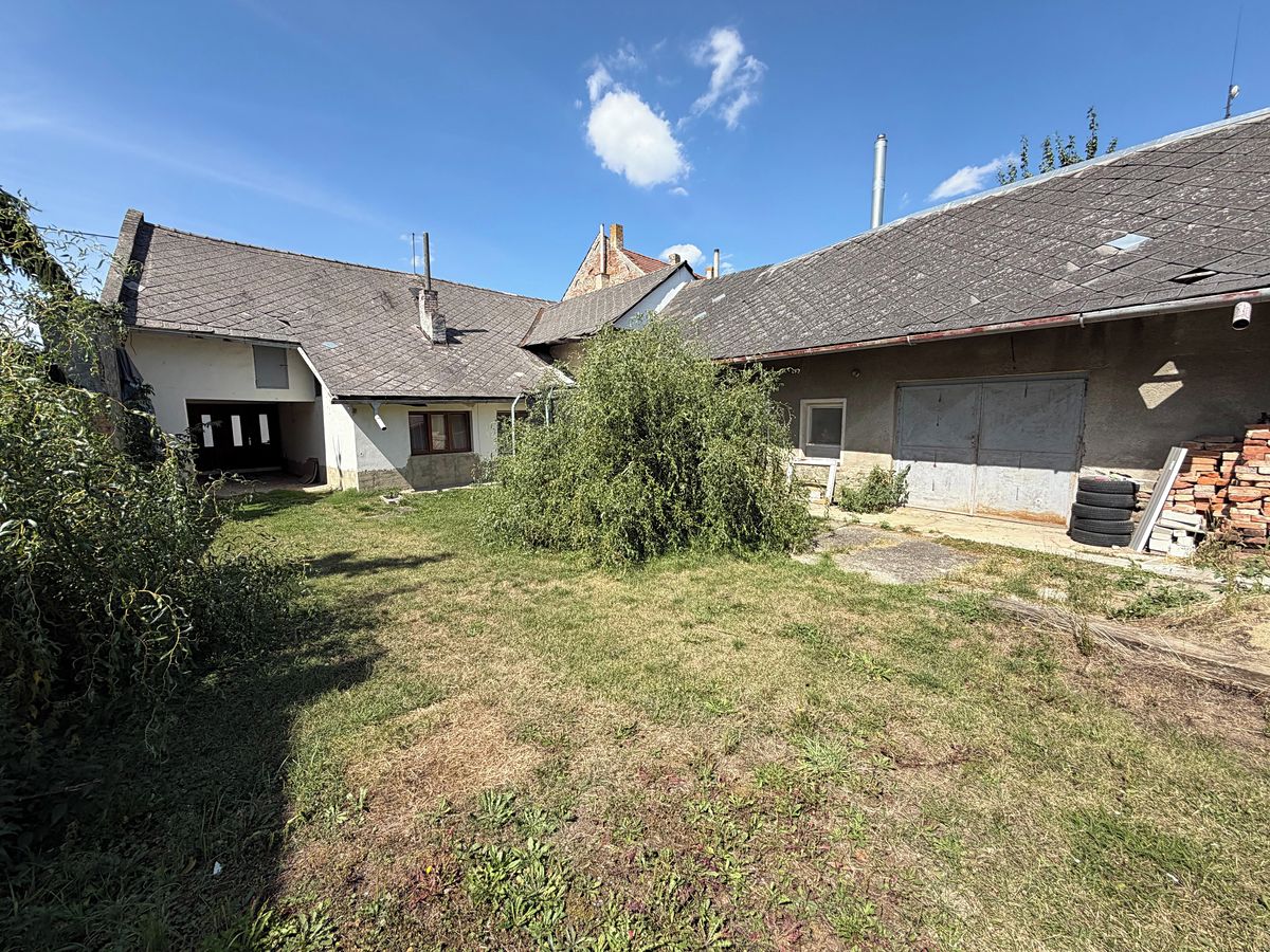 Prodej rodinného domu 230 m², pozemek 577 m² – fotografie 5