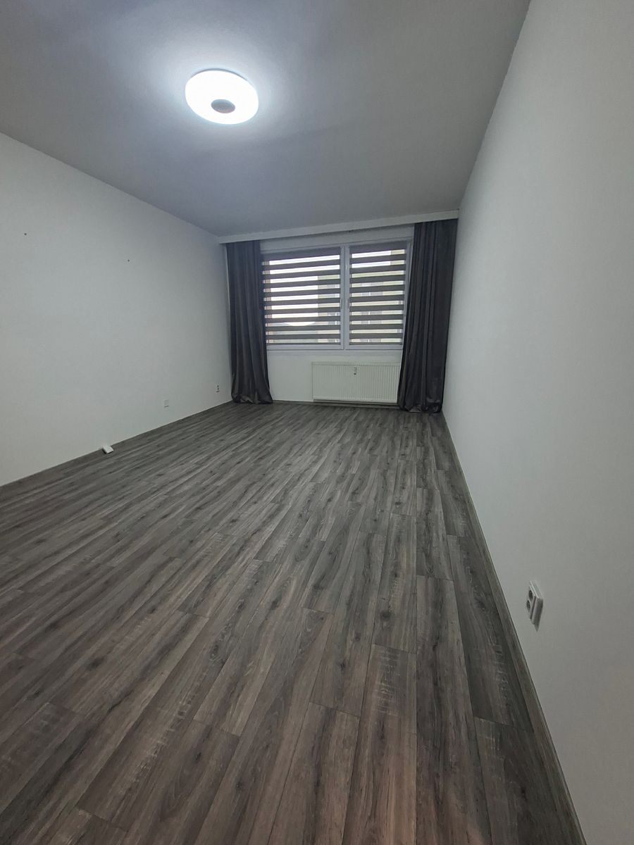 Pronájem bytu 2+1 60 m² – fotografie 5