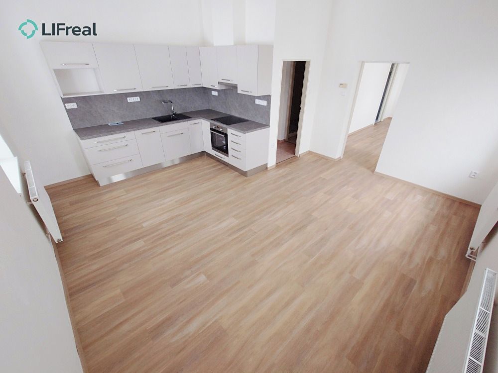 Pronájem bytu 3+kk 68 m²