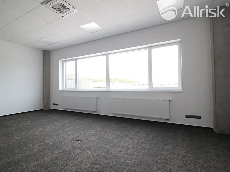 Pronájem výrobní haly, prostoru 570 m², Brno – náhled fotky 3