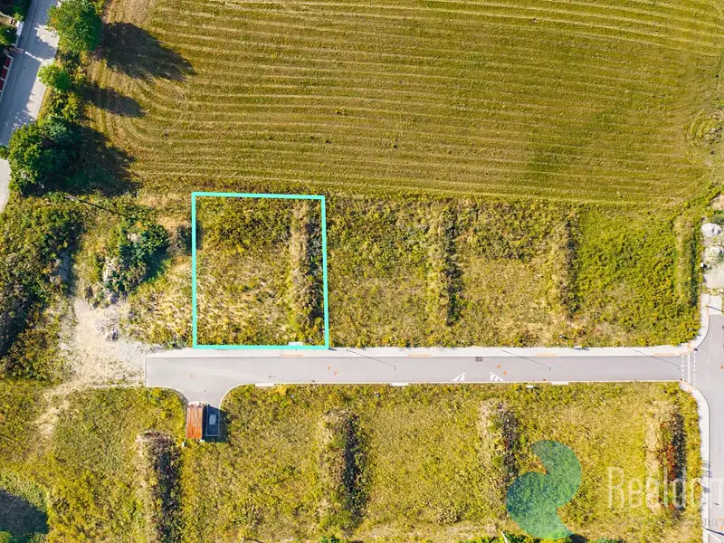 Prodej stavebního pozemku 855 m², Hůry – náhled fotky 3