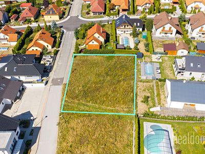 Prodej stavebního pozemku 1045 m²