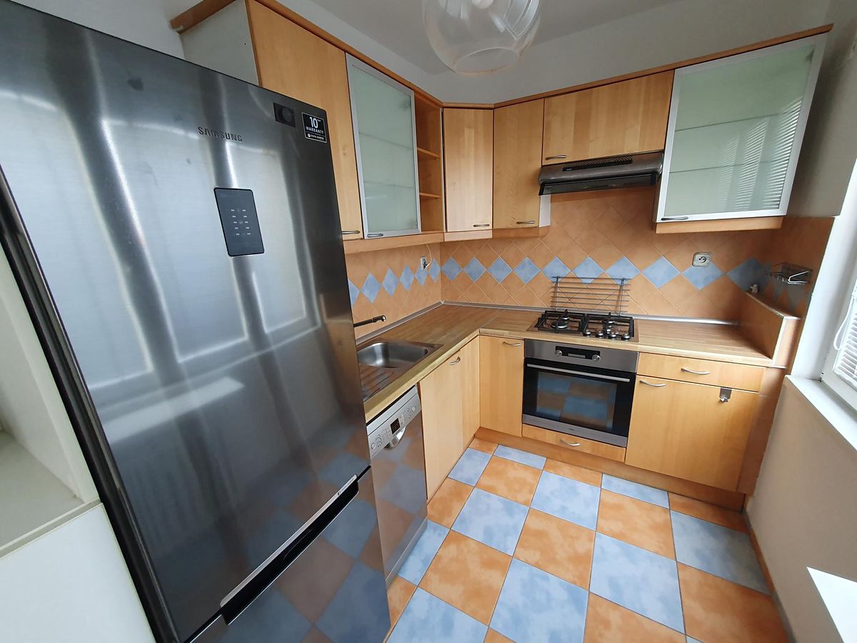 Pronájem bytu 2+1 52 m² – fotografie 4