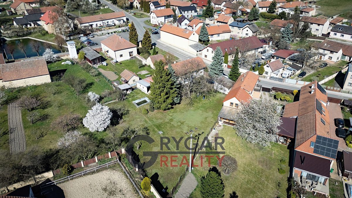Prodej rodinného domu 130 m², pozemek 1795 m²