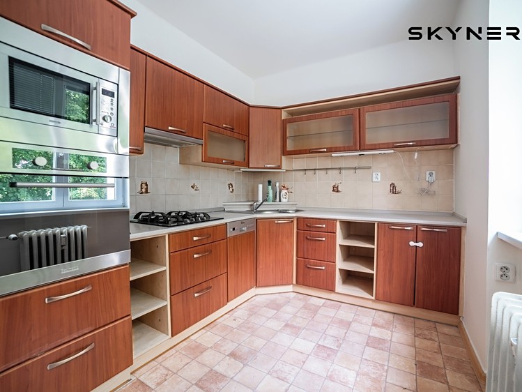 Pronájem bytu 2+1, 51 m² (2 z 7)