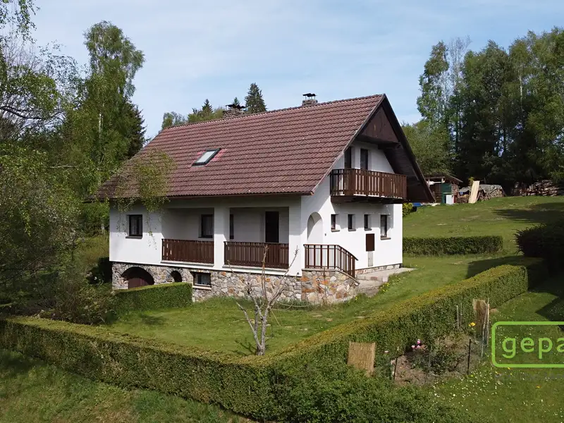 Prodej rodinného domu 100 m², pozemek 83 m², Frymburk – náhled fotky 3
